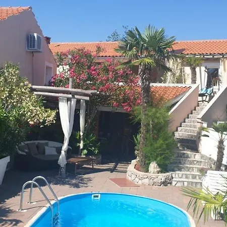 Luma Villa *
